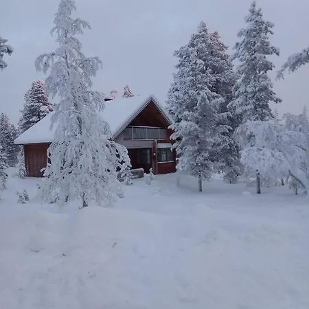 Chalet Arran- Mainiot Majat شاليه ساريسيلكا
