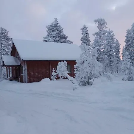 Chalet Arran- Mainiot Majat Dağ evi Saariselka